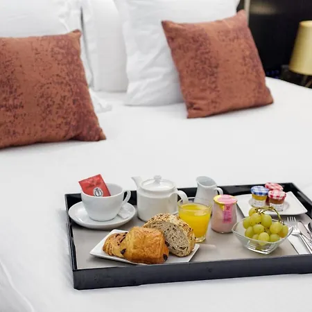 Golden Tulip Paris Cdg Airport - Villepinte 4*