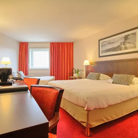 Golden Tulip Cdg Airport 4*