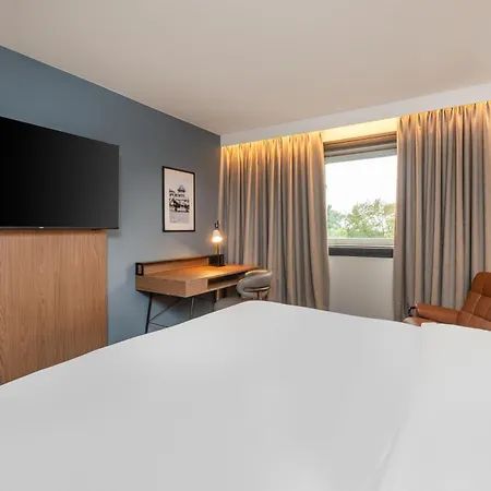 Golden Tulip Paris Cdg Airport – Villepinte Hotel
