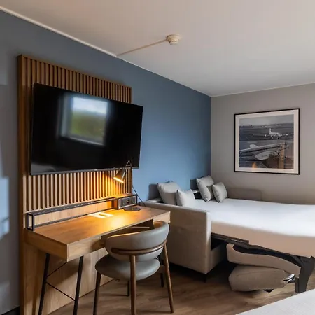 Golden Tulip Cdg Airport
