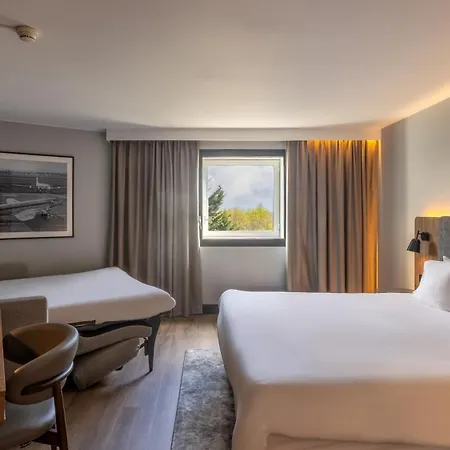 Golden Tulip Cdg Airport Hotel