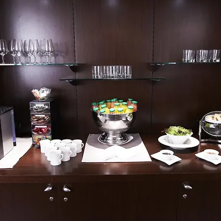 Golden Tulip Paris Cdg Airport - Villepinte Hotel
