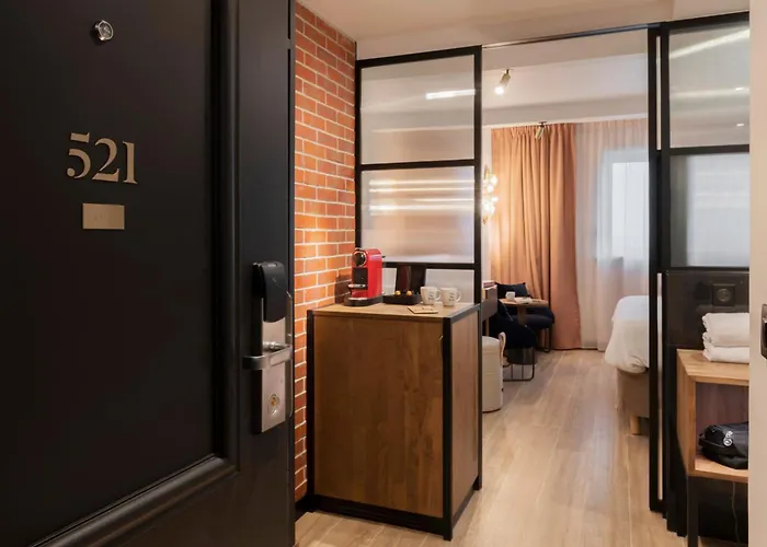 فندق Golden Tulip Cdg Airport