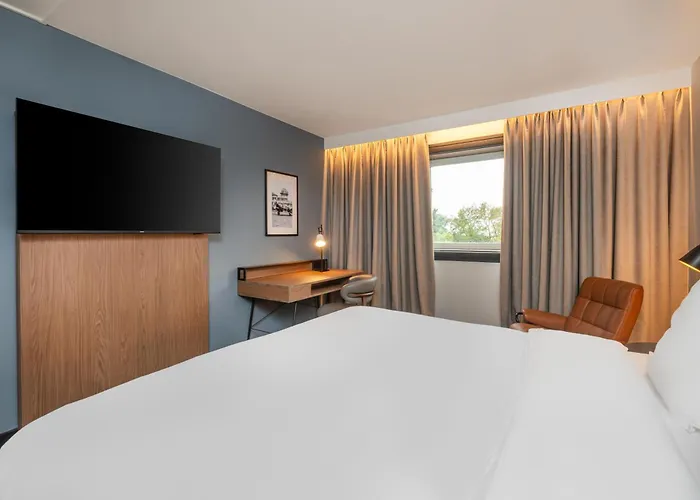 Golden Tulip Cdg Airport فندق